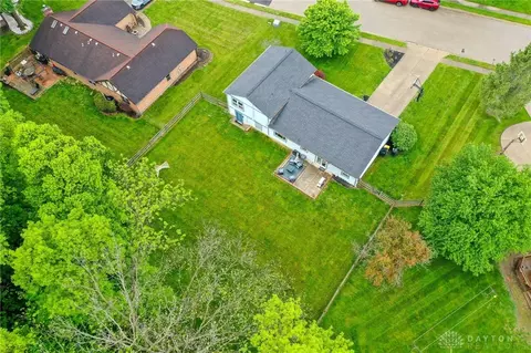 View/Area - 490 Queensgate Rd, Springboro, OH 45066 photo 8 of 10