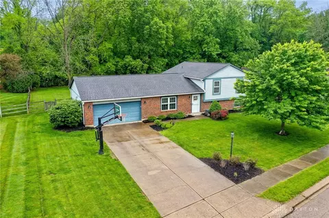 View/Area - 490 Queensgate Rd, Springboro, OH 45066 photo 2 of 10