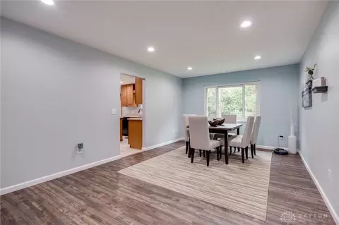 Dining - 490 Queensgate Rd, Springboro, OH 45066 photo 1 of 3