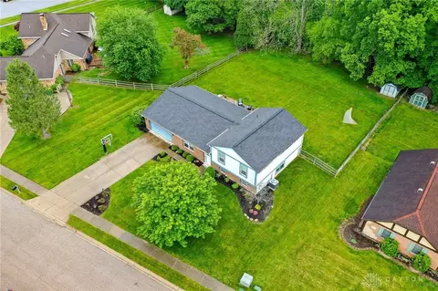 View/Area - 490 Queensgate Rd, Springboro, OH 45066 photo 4 of 10