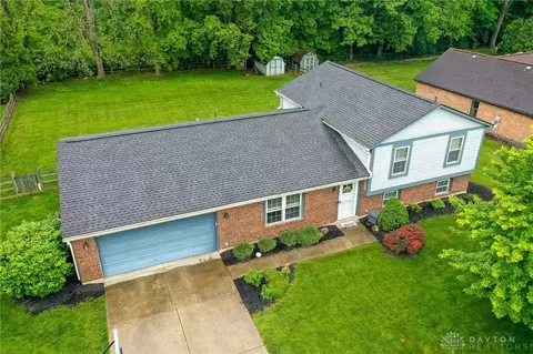 View/Area - 490 Queensgate Rd, Springboro, OH 45066 photo 1 of 10