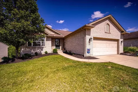 2338 Castle Pines Ct, Hamilton, OH 45013