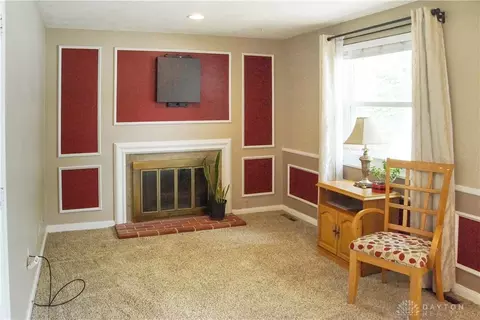 4948 Arrowhead Dr, Kettering, OH 45440 photo 13