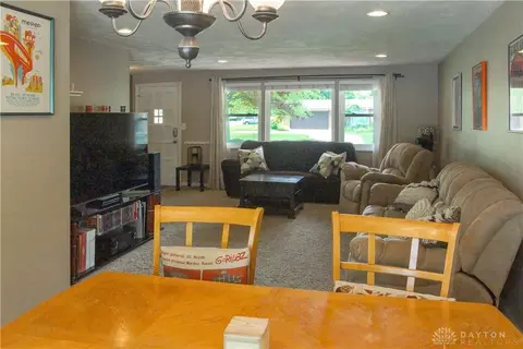 4948 Arrowhead Dr, Kettering, OH 45440 photo 14