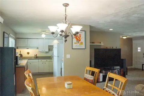 4948 Arrowhead Dr, Kettering, OH 45440 photo 15
