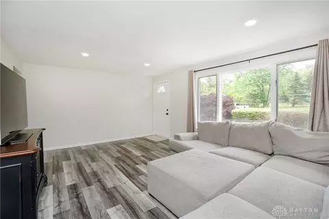 7387 Robin Dr, Maineville, OH 45039 photo 6