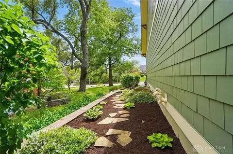 Exterior - 7502 Euclid Ave, Cincinnati, OH 45243 photo 15 of 15