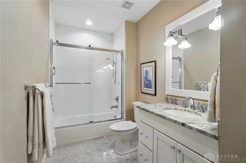 Bath - 7502 Euclid Ave, Cincinnati, OH 45243 photo 5 of 5