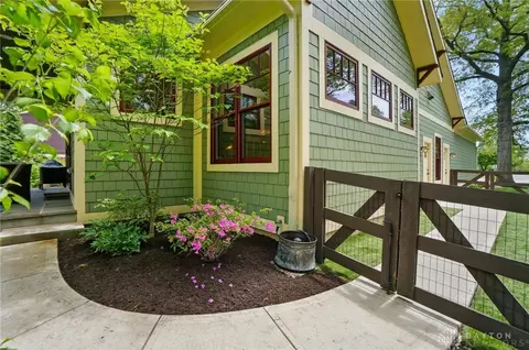 Exterior - 7502 Euclid Ave, Cincinnati, OH 45243 photo 6 of 15