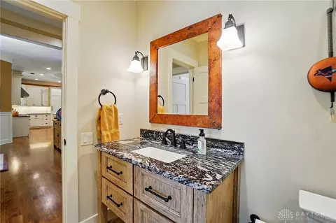 Bath - 7502 Euclid Ave, Cincinnati, OH 45243 photo 4 of 5