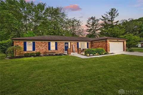 1745 Yalta Rd, Dayton, OH 45432