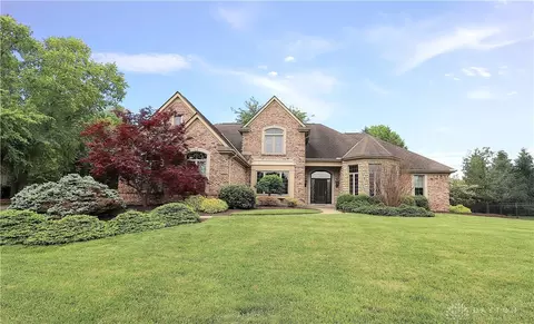 4397 Southridge Dr, Mason, OH 45040