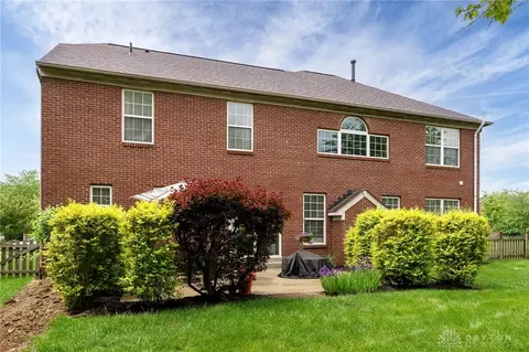 Exterior - 280 Thomas Dr, Springboro, OH 45066 photo 6 of 8