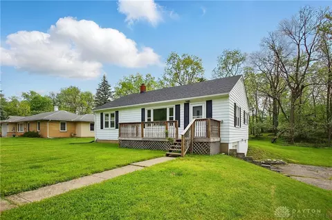 1730 Miracle Mile, Springfield, OH 45503