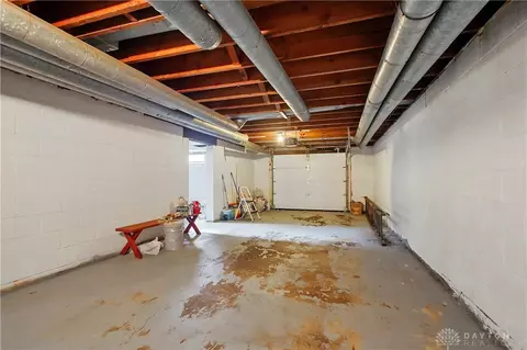 Exterior - 1730 Miracle Mile, Springfield, OH 45503 photo 5 of 9