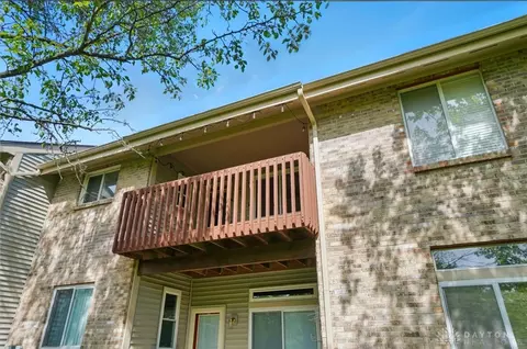 Exterior - 1175 Captains Brg, Dayton, OH 45458 photo 6 of 11