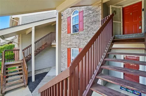 Exterior - 1175 Captains Brg, Dayton, OH 45458 photo 5 of 11