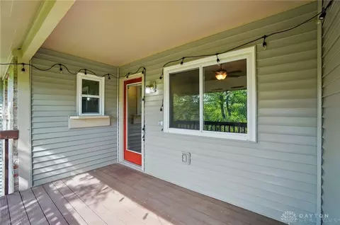 Exterior - 1175 Captains Brg, Dayton, OH 45458 photo 8 of 11