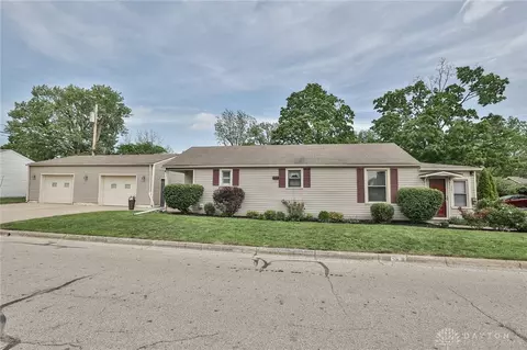 201 Bowman Ave, Tipp City, OH 45371
