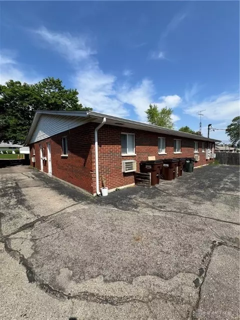4498 Sunray Rd, Kettering, OH 45429 photo 9