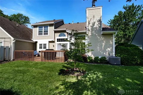 Exterior - 6800 Cedar Cove Dr, Centerville, OH 45459 photo 10 of 11