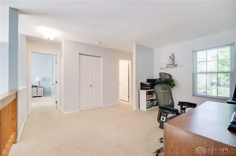 Entry Way - 6800 Cedar Cove Dr, Centerville, OH 45459 photo 5 of 5