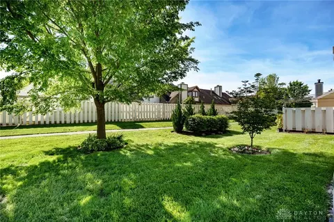 Exterior - 6800 Cedar Cove Dr, Centerville, OH 45459 photo 11 of 11