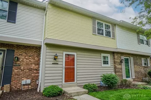 7616 Pons Ln, West Chester, OH 45069