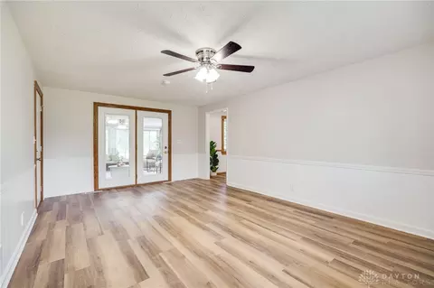 2015 E David Rd, Dayton, OH 45440 photo 28