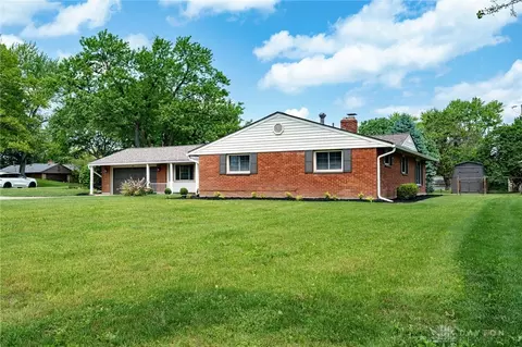 2015 E David Rd, Dayton, OH 45440 photo 3