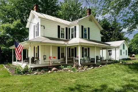 2491 S Clayton Rd, Farmersville, OH 45325