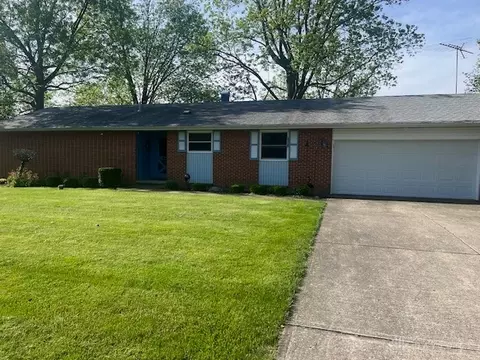 5325 David Dr, Tipp City, OH 45371