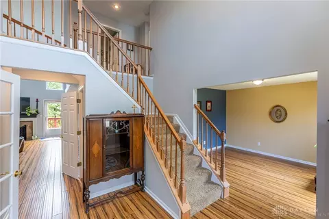 Entry Way - 45 Wheatmore Ct, Springboro, OH 45066 photo 2 of 6