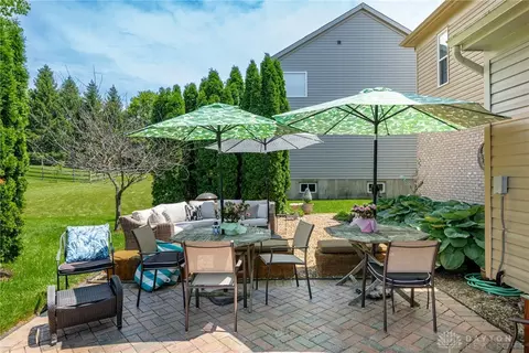 Exterior - 45 Wheatmore Ct, Springboro, OH 45066 photo 6 of 11