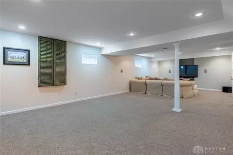 Living - 45 Wheatmore Ct, Springboro, OH 45066 photo 4 of 6