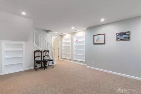 Living - 45 Wheatmore Ct, Springboro, OH 45066 photo 3 of 6