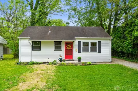 321 Pleasant St, Yellow Springs, OH 45387