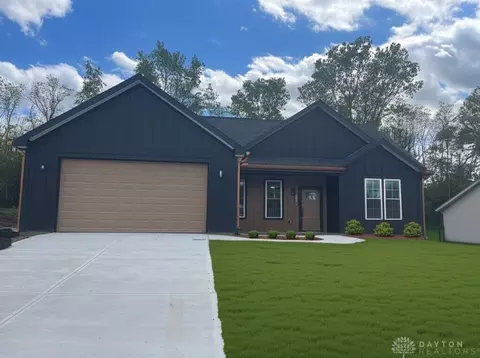 316 Skinner Dr, Dayton, OH 45426
