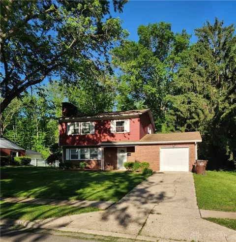 15 Iams Ct, Dayton, OH 45426