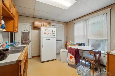 Kitchen - 724 Garfield Ave, Springfield, OH 45504 photo 1 of 1