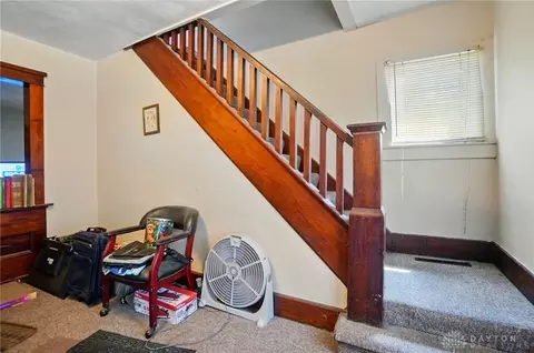 Entry Way - 724 Garfield Ave, Springfield, OH 45504 photo 3 of 3