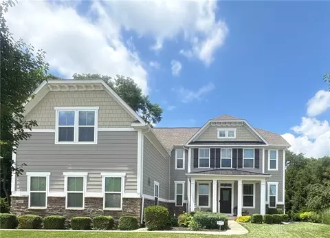 212 Triple Crown Dr, Vandalia, OH 45377