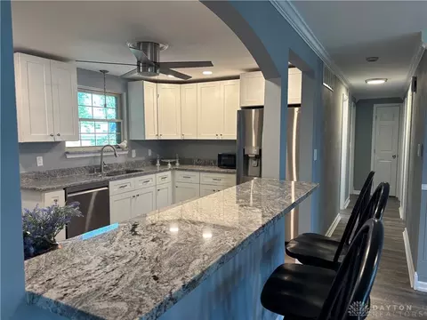 4367 Helena Ct, Springfield, OH 45503 photo 9