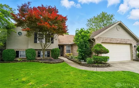 432 Applegate Rd, Englewood, OH 45322