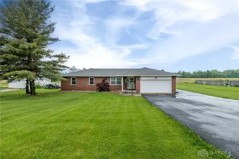 8763 Greenbush Rd, Camden, OH 45311
