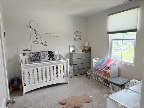 Bedroom - 222 Roebling St, Springfield, OH 45505 photo 4 of 10