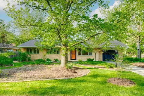 160 Brookside Dr, Yellow Springs, OH 45387