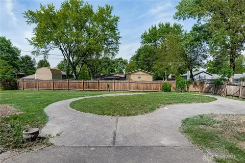 7895 Raintree Rd, Centerville, OH 45459 photo 32