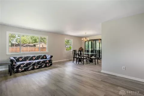 7895 Raintree Rd, Centerville, OH 45459 photo 2
