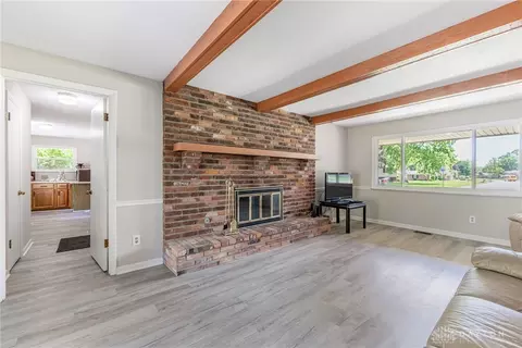 7895 Raintree Rd, Centerville, OH 45459 photo 10